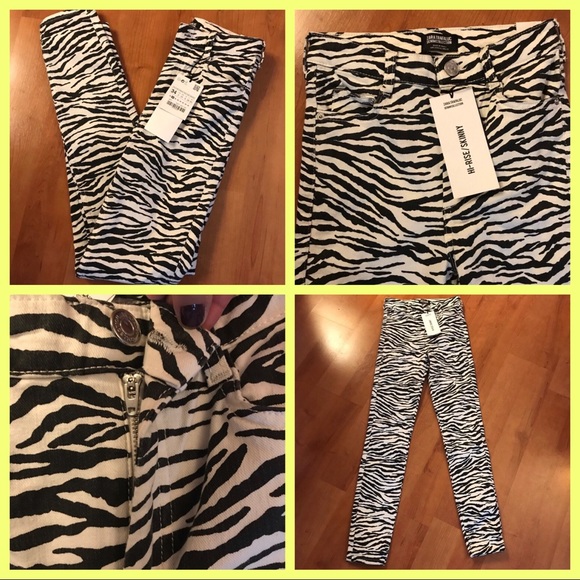 Zara Denim - NWT. ZARA Zebra Print. Hi-Rise/Skinny.